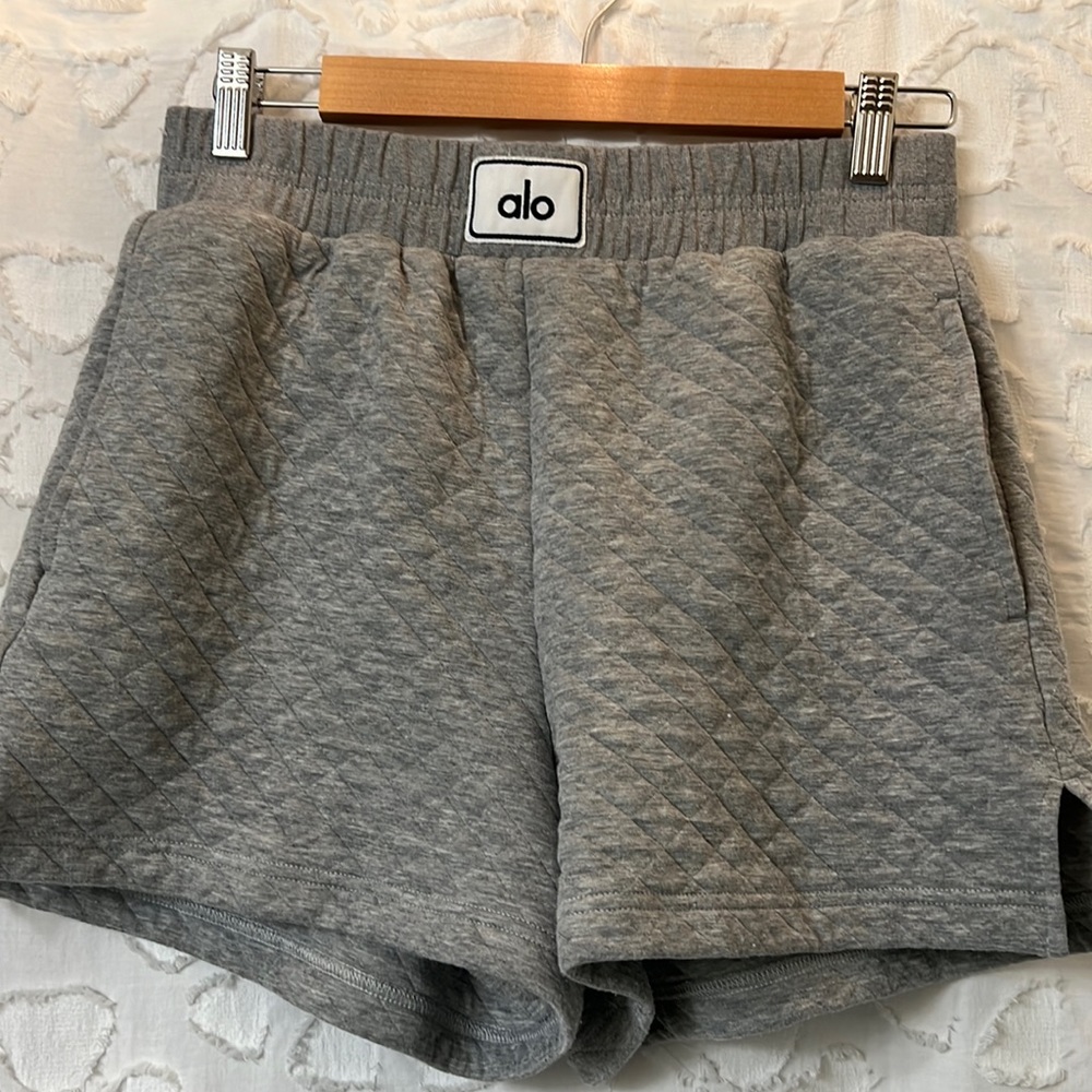 Alo yoga jersey sweat shorts